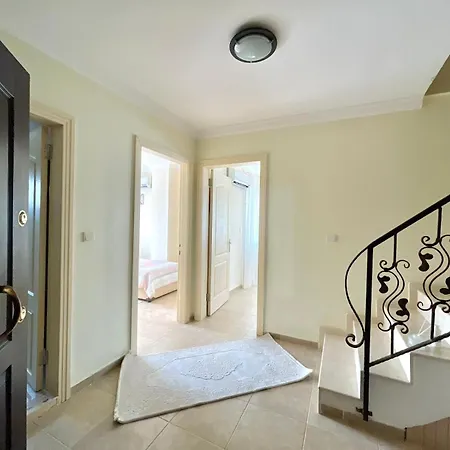 Paradise Apartment *